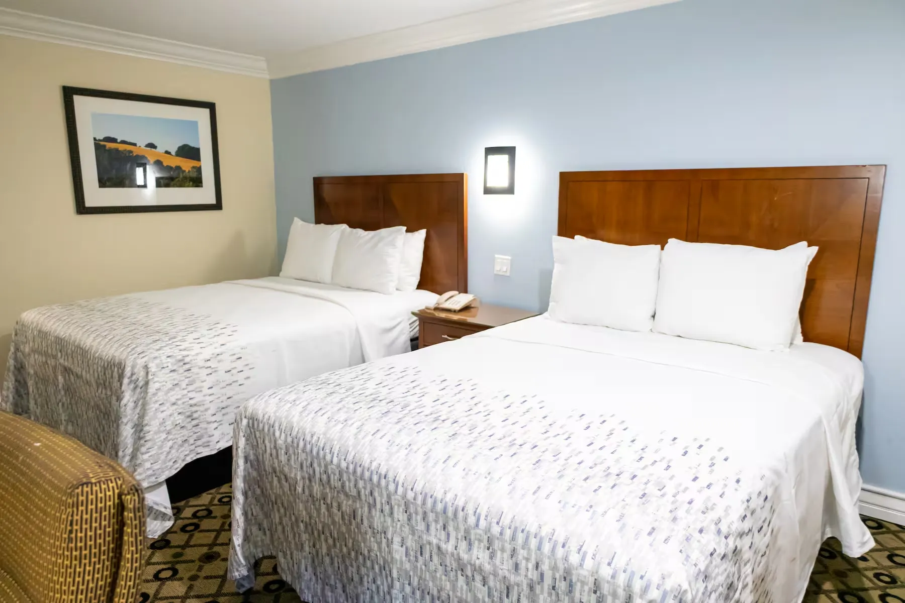 Spacious Double Bed Room